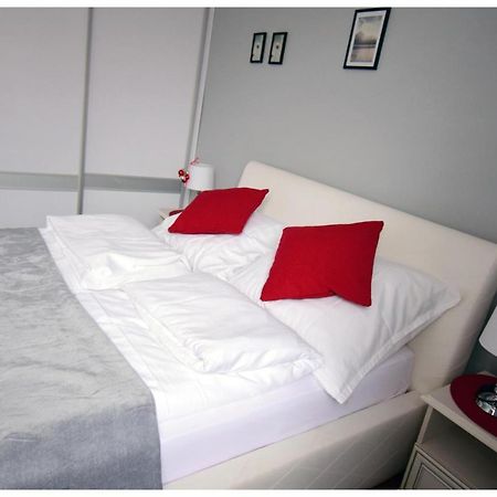 Color 24 Apartament IV Lejlighed Stalowa Wola Eksteriør billede