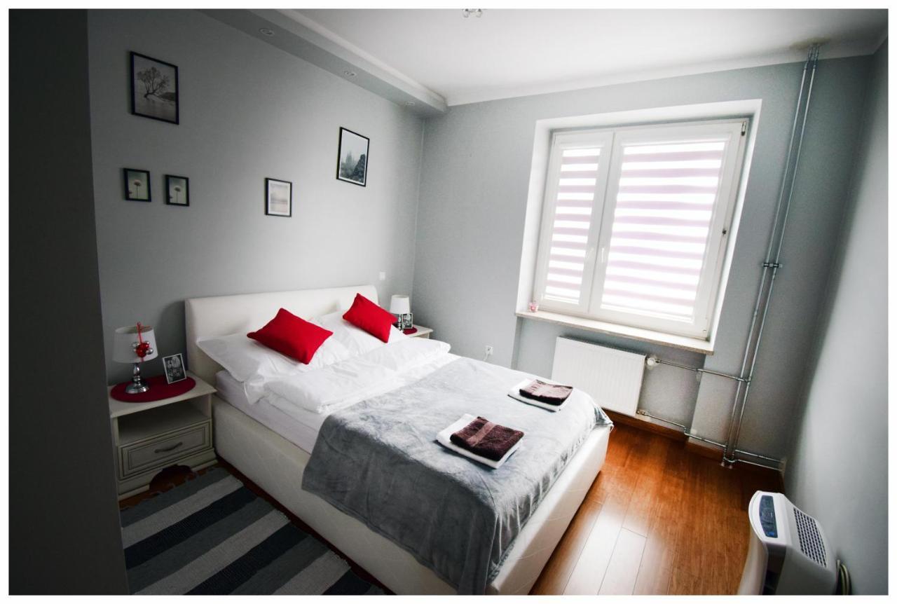 Color 24 Apartament IV Lejlighed Stalowa Wola Eksteriør billede