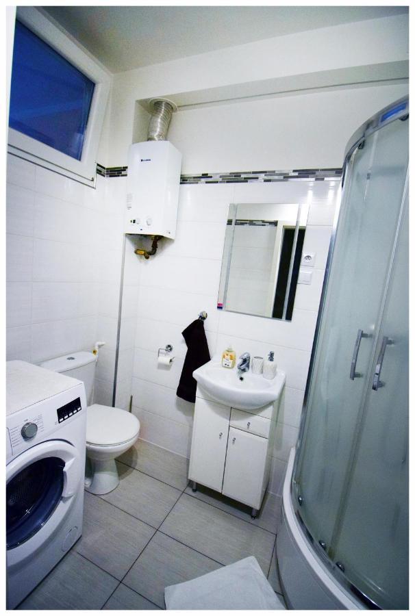 Color 24 Apartament IV Lejlighed Stalowa Wola Eksteriør billede