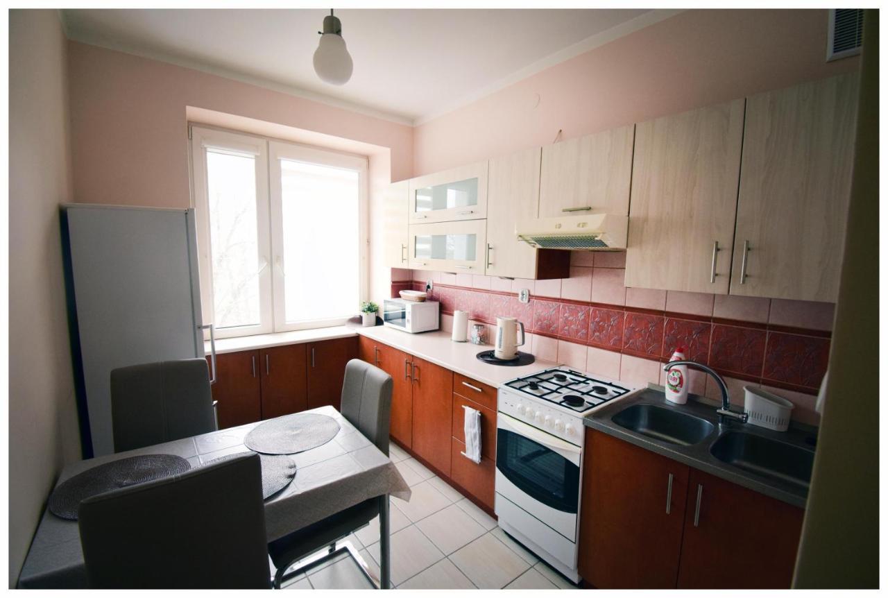 Color 24 Apartament IV Lejlighed Stalowa Wola Eksteriør billede