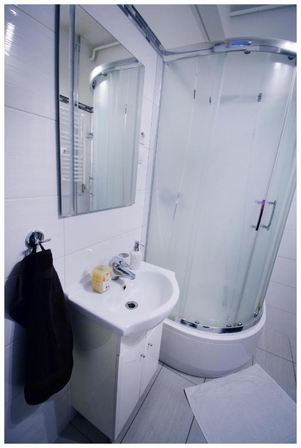 Color 24 Apartament IV Lejlighed Stalowa Wola Eksteriør billede