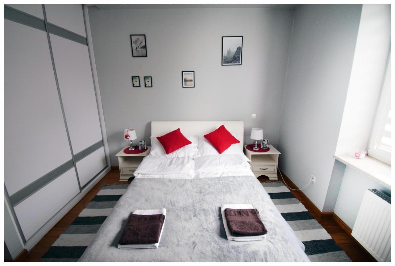 Color 24 Apartament IV Lejlighed Stalowa Wola Eksteriør billede