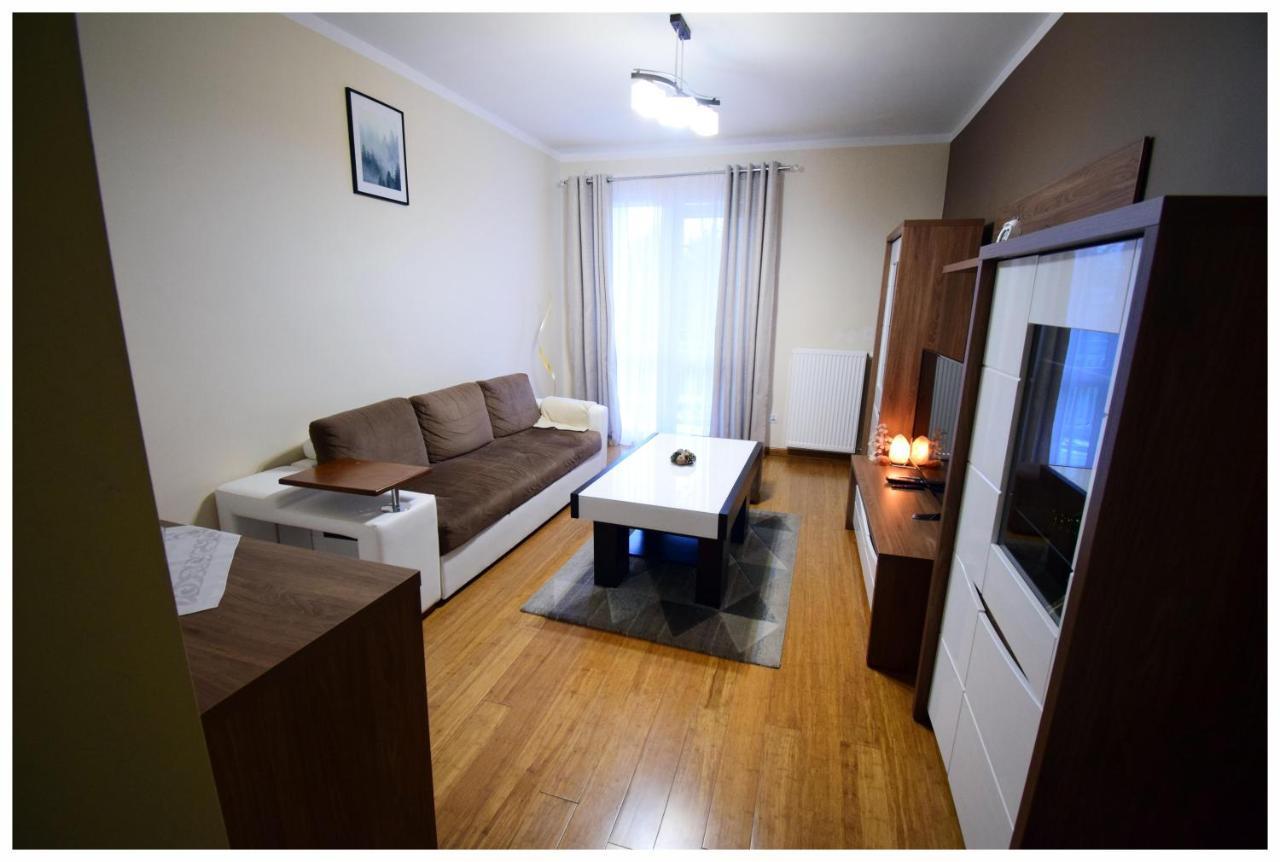 Color 24 Apartament IV Lejlighed Stalowa Wola Eksteriør billede